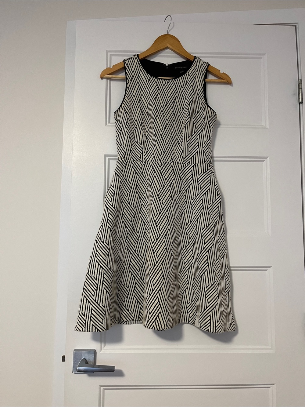 Banana Republic Black and White Geometric Fit & Flare Dress